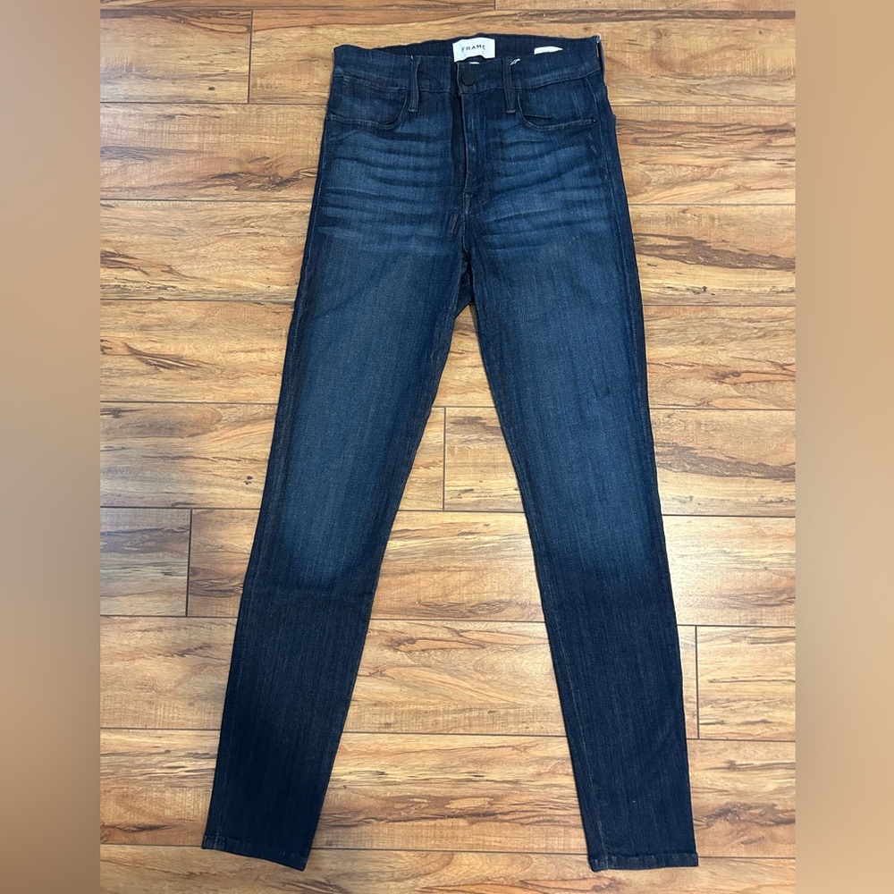 Frame Denim Le High Skinny Jeans in Deep Indigo